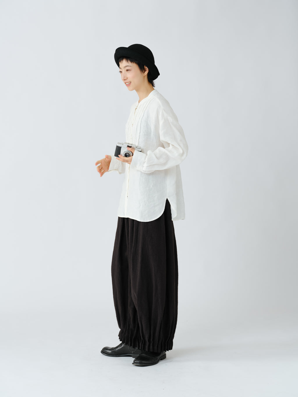粗麻織りバルーンパンツ