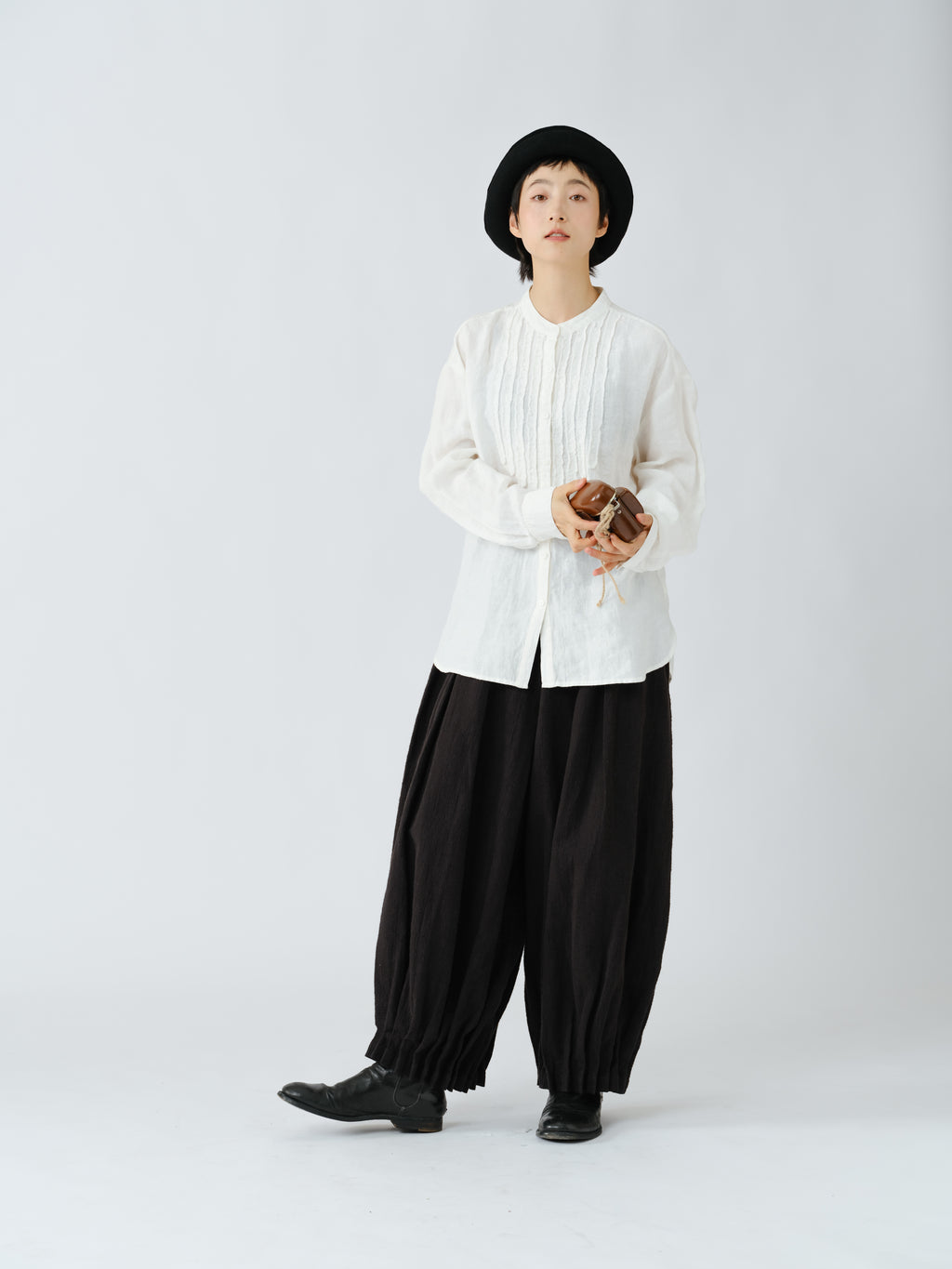 粗麻織りバルーンパンツ