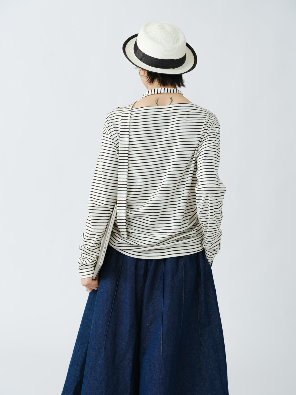 ストライプのシャツ