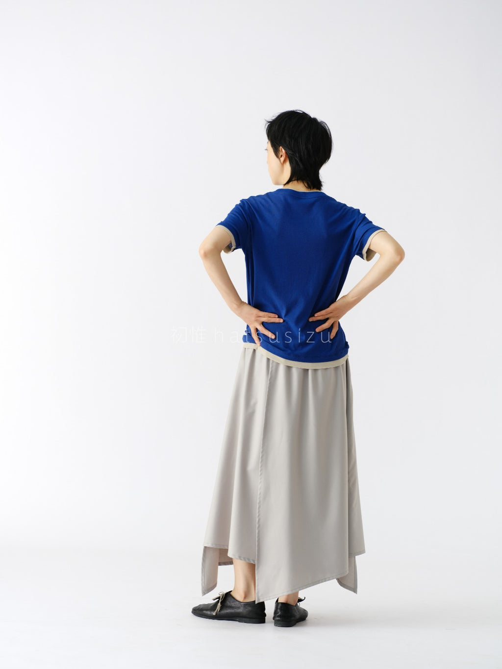 配色デザインTシャツ
