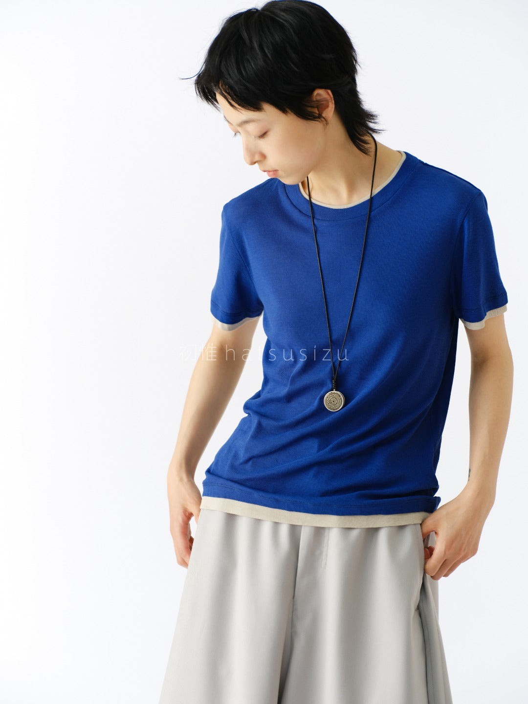 配色デザインTシャツ