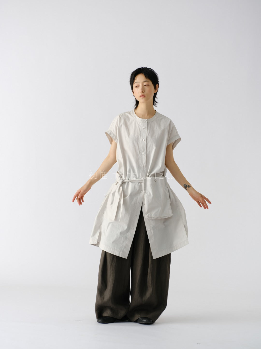 スタンドカラー ロングシャツ