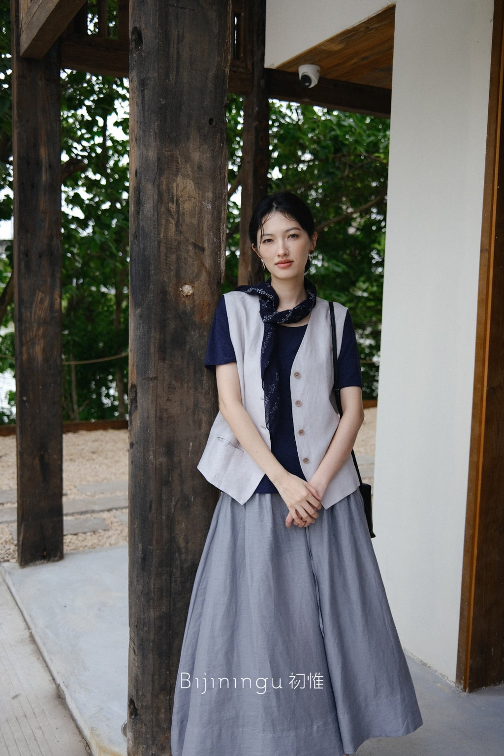 リネンブレンド シンプルベスト