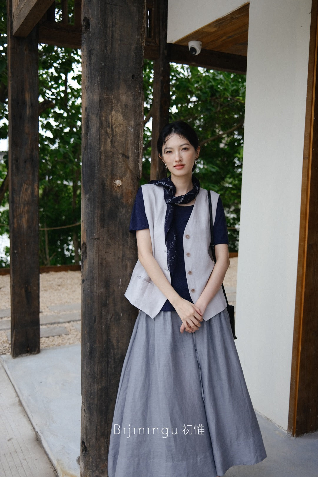 リネンブレンド シンプルベスト