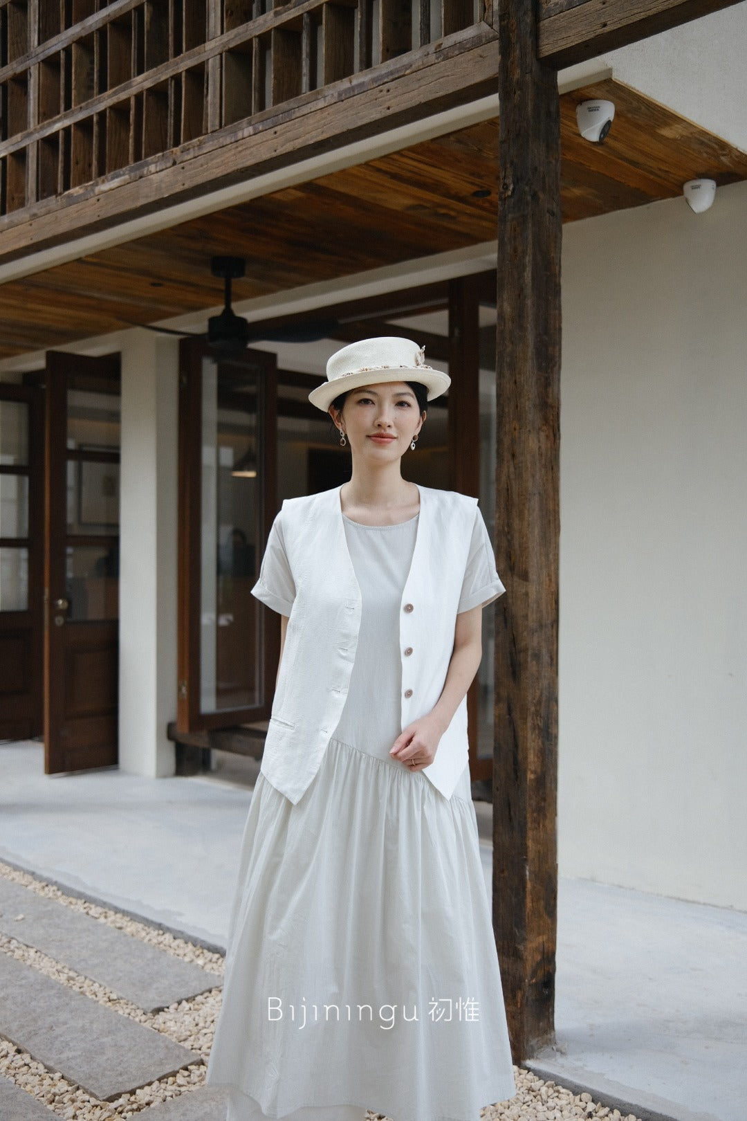 リネンブレンド シンプルベスト