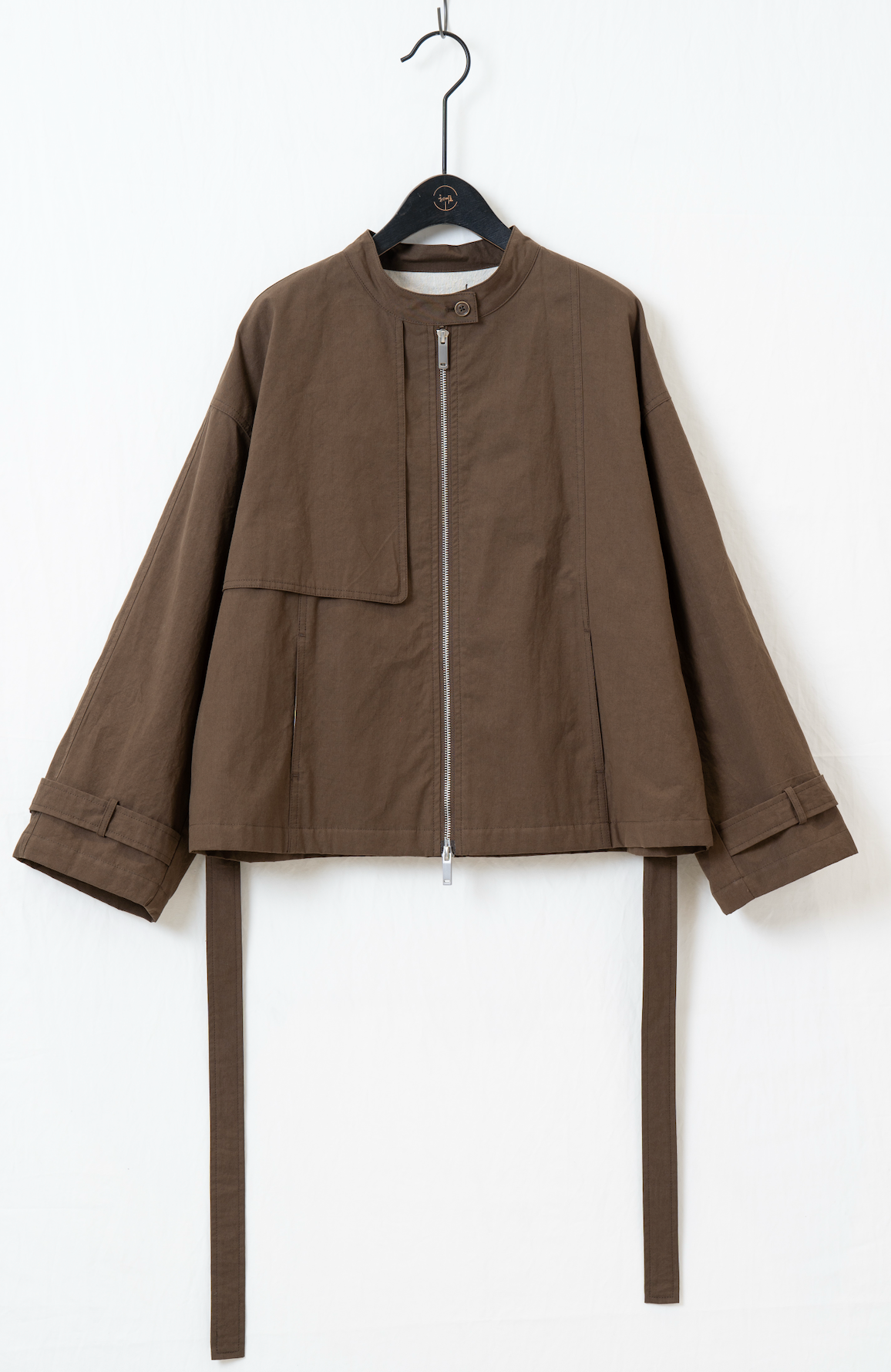 軽量通勤ショートトレンチ
