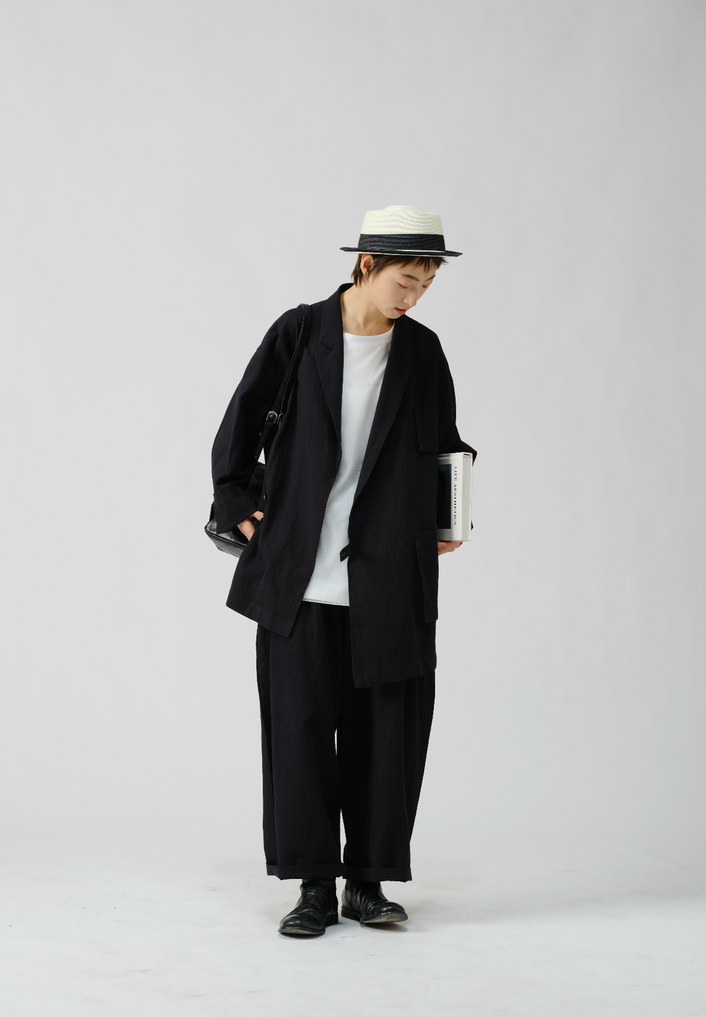 アシンメトリー紐付きジャケット