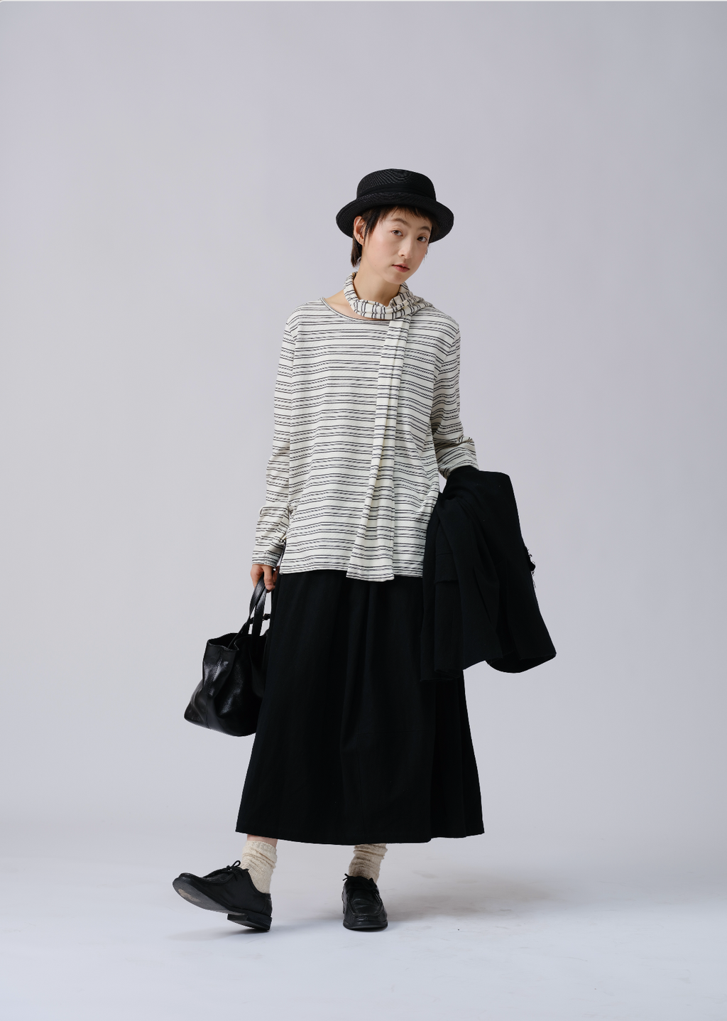 エッグシルエットスカート