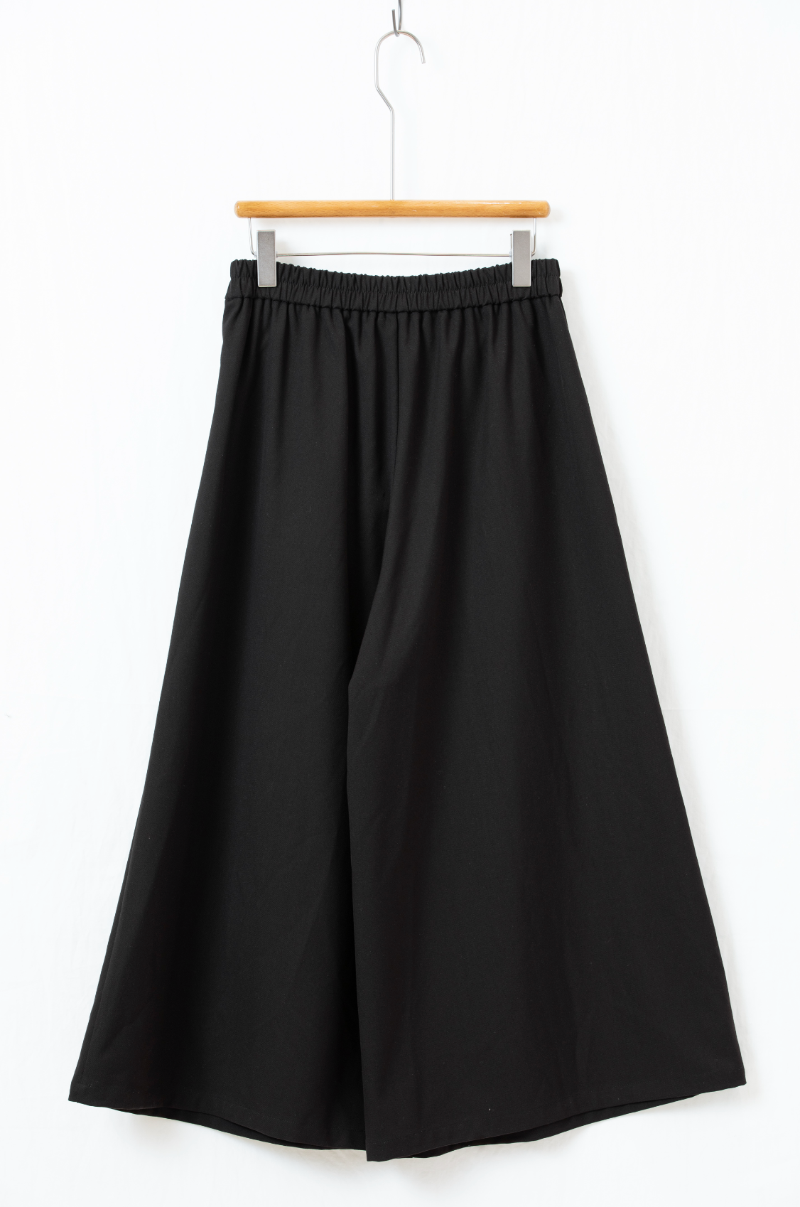 ドレープアシンメトリーワイドパンツ