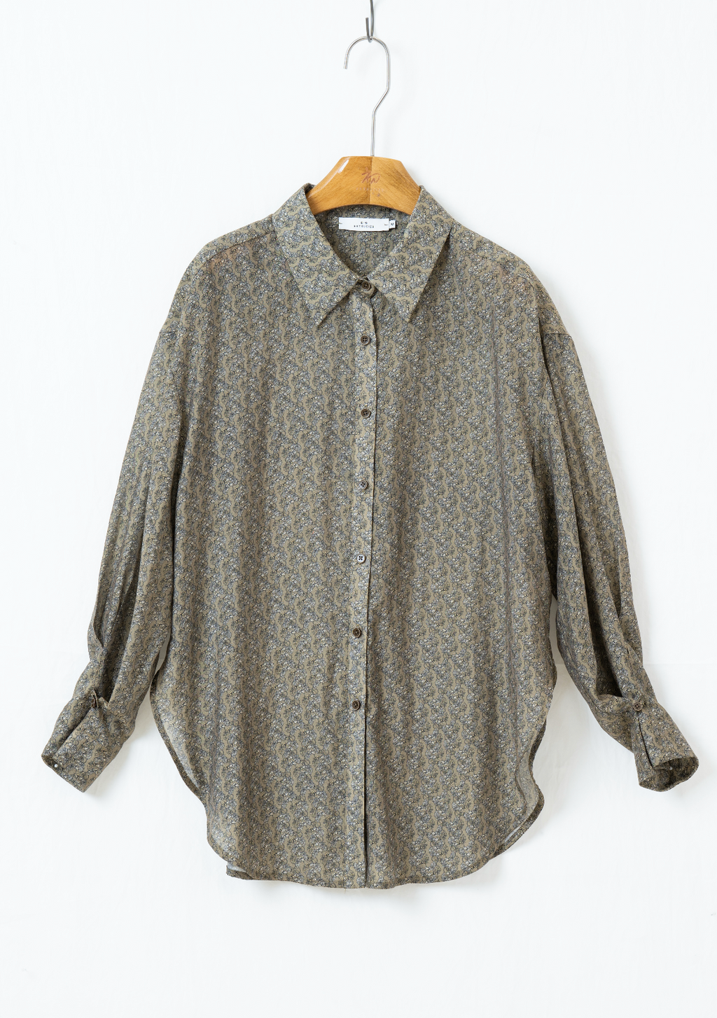 プリント長袖シャツ