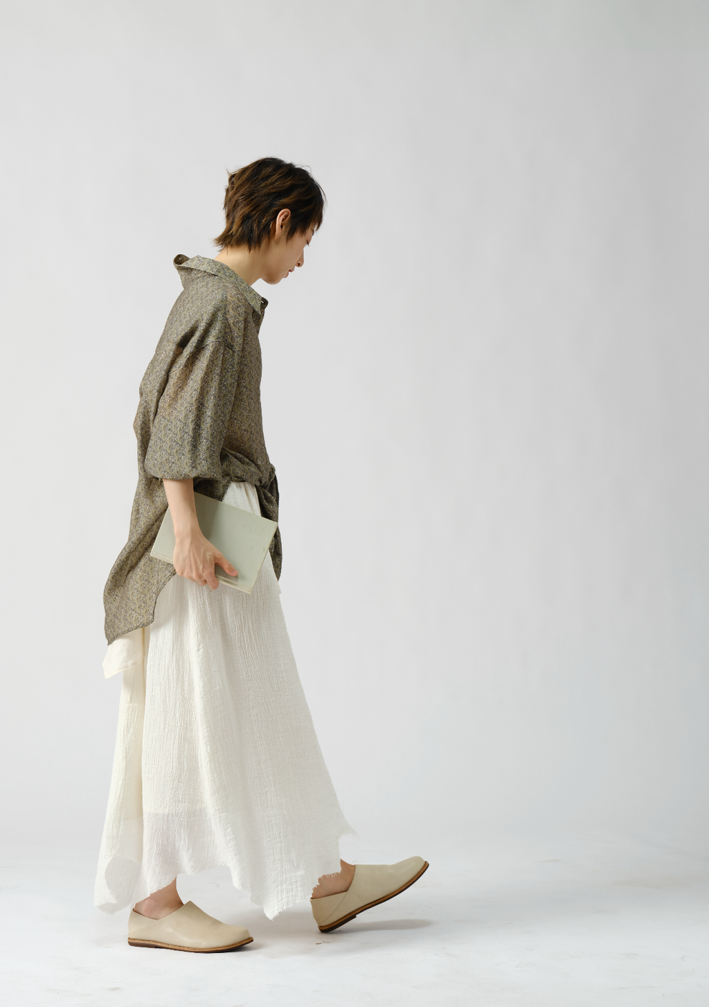 プリント長袖シャツ