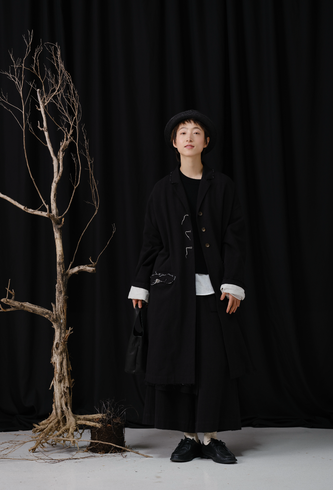 アンティーク風ミディコート