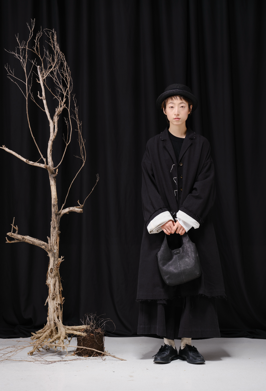 アンティーク風ミディコート