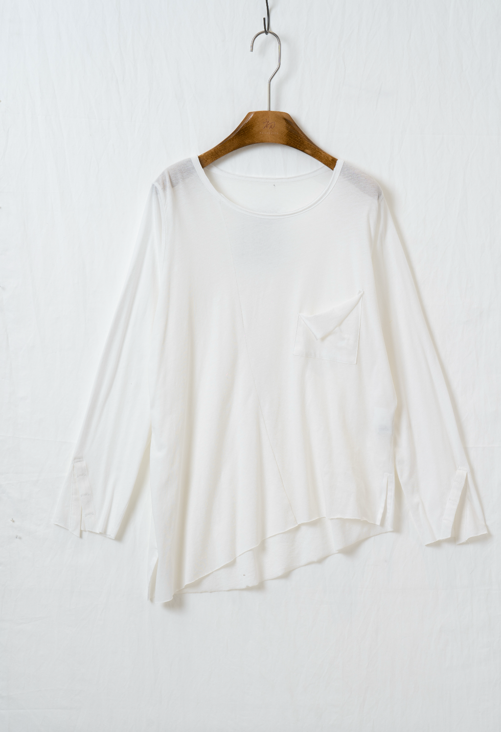 アシンメトリー長袖Tシャツ