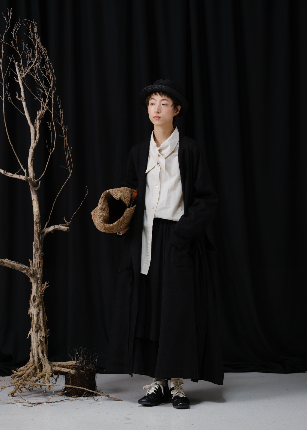 前衛アートカラーリネンシャツ