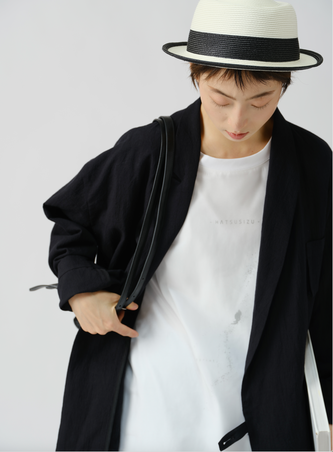 アシンメトリー紐付きジャケット