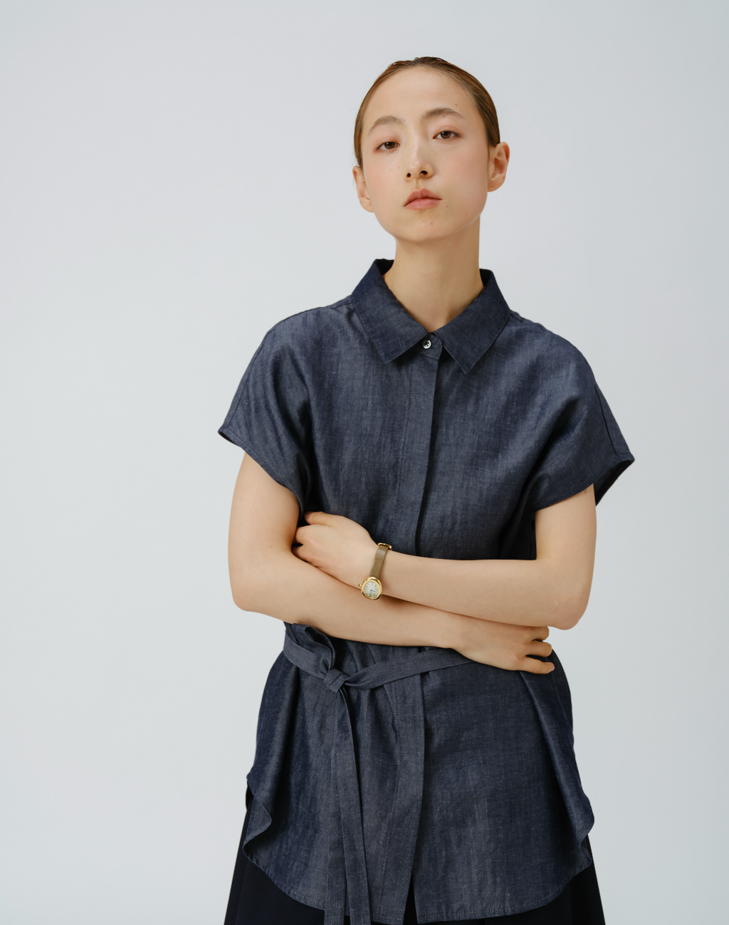 デニムノースリーブシャツ