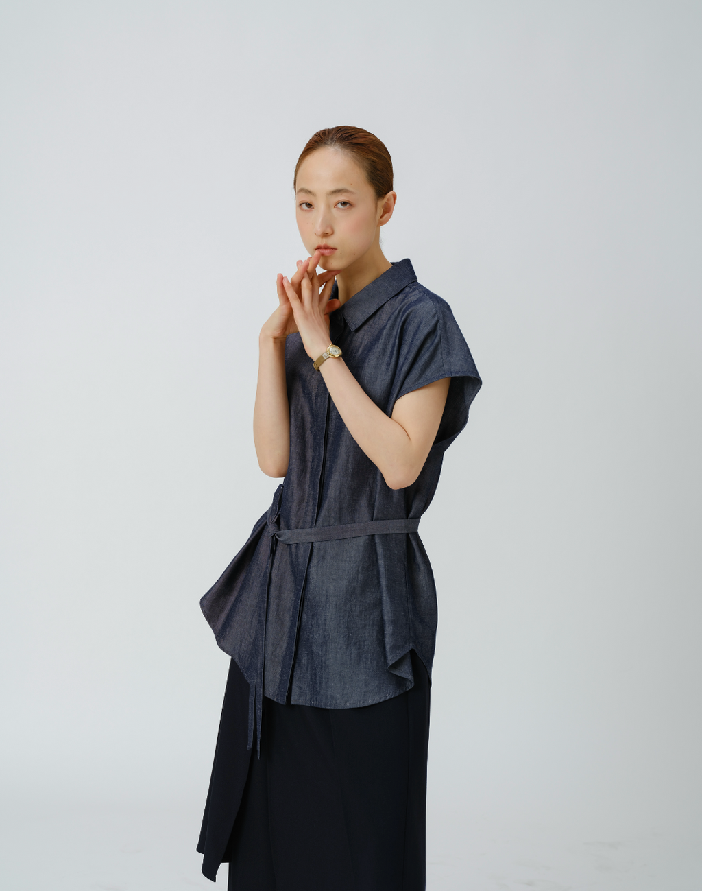 デニムノースリーブシャツ