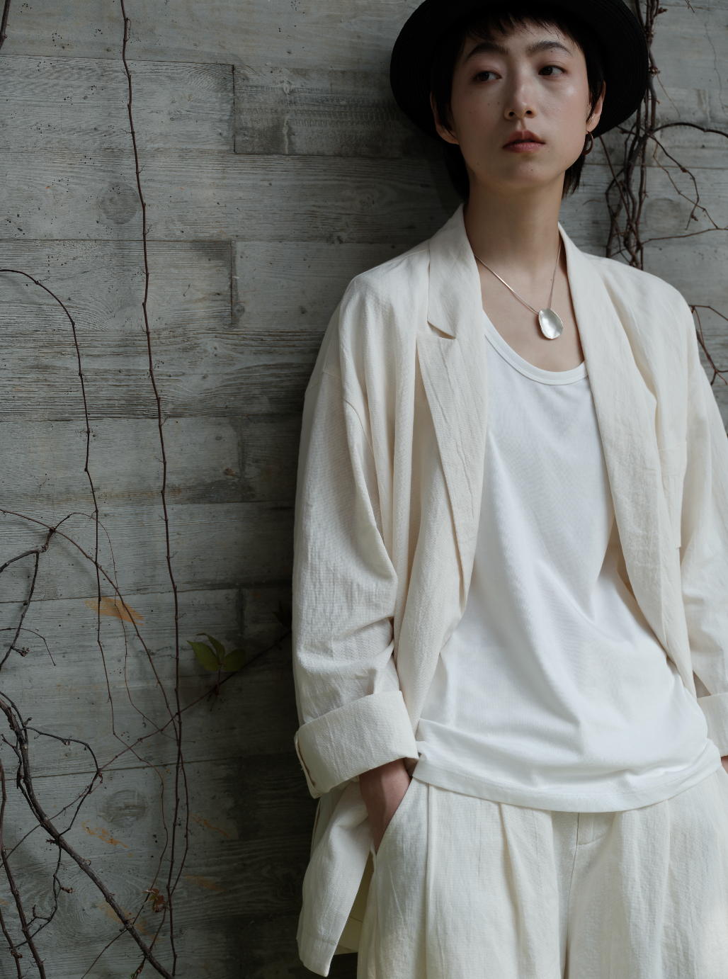 綿麻テーパードパンツ