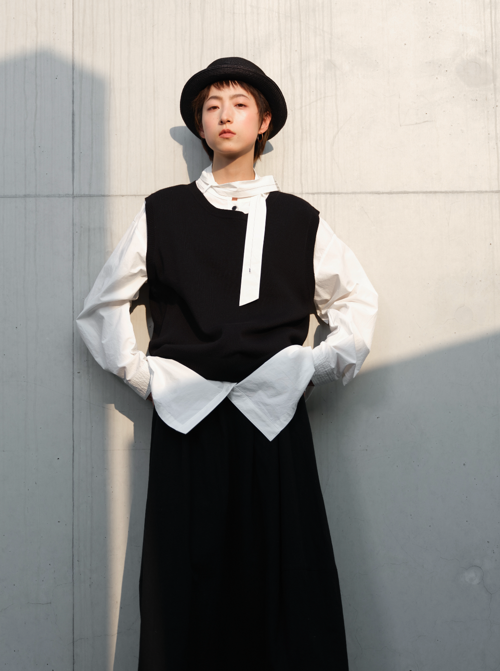 ネックリボン長袖シャツ