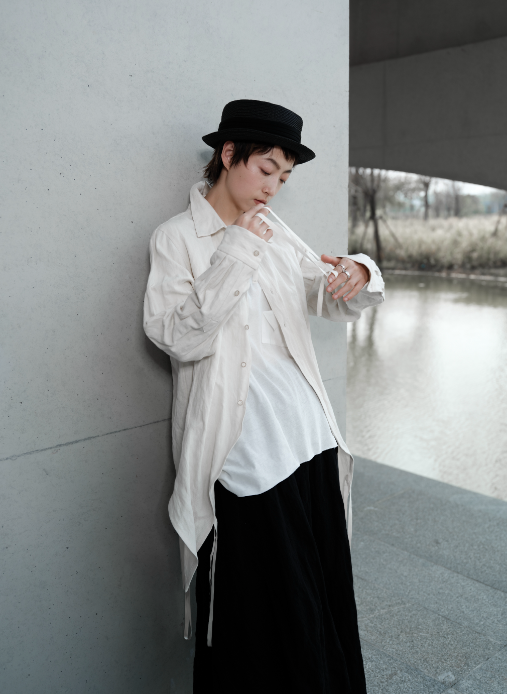 アシンメトリー長袖Tシャツ