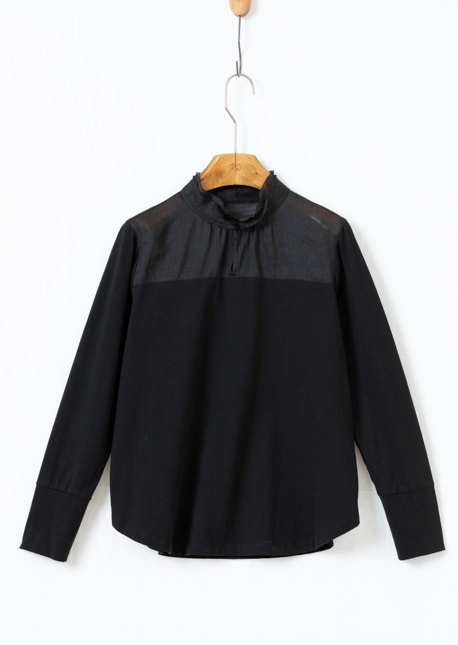 プルオーバーブラウス