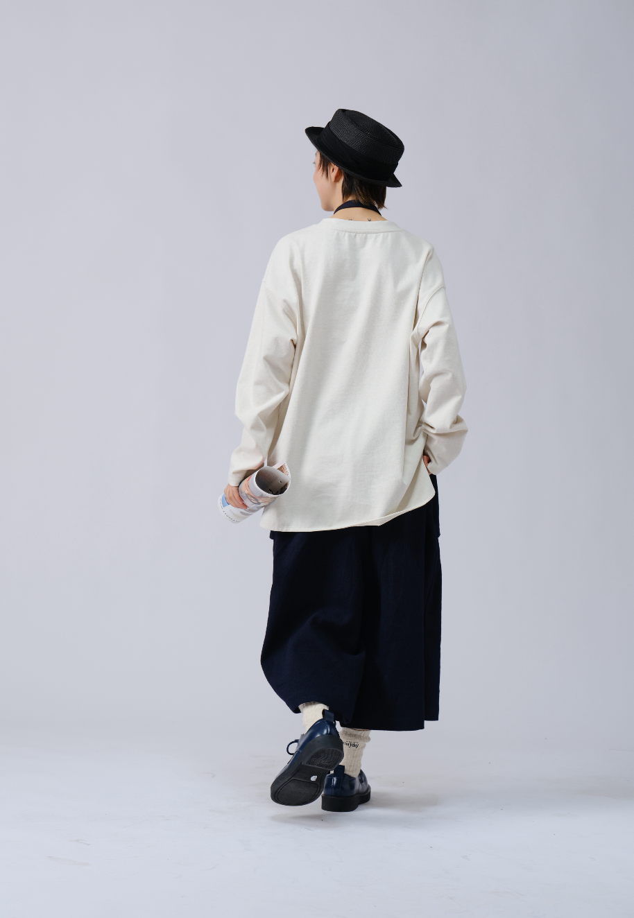 クルーネックカジュアルスウェット