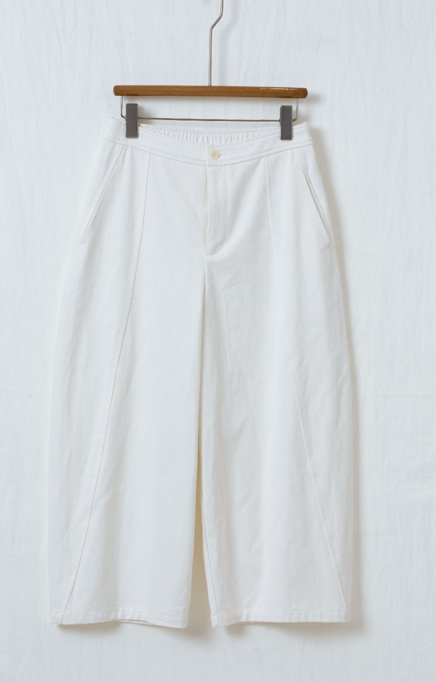 パネルラインストレートパンツ