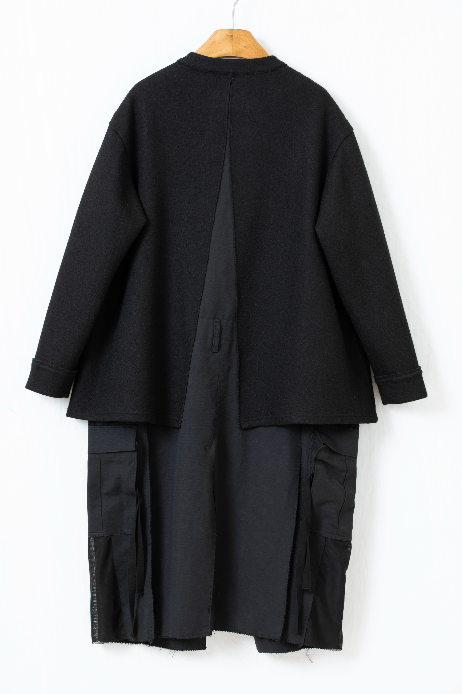 アバンギャルド切替ハードジャケット
