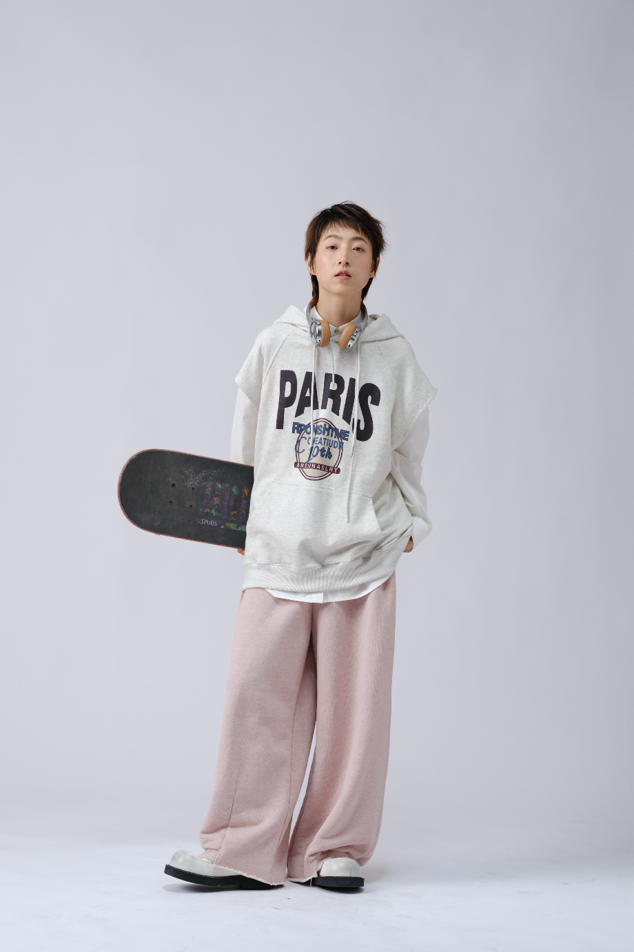 ノースリーブスウェット