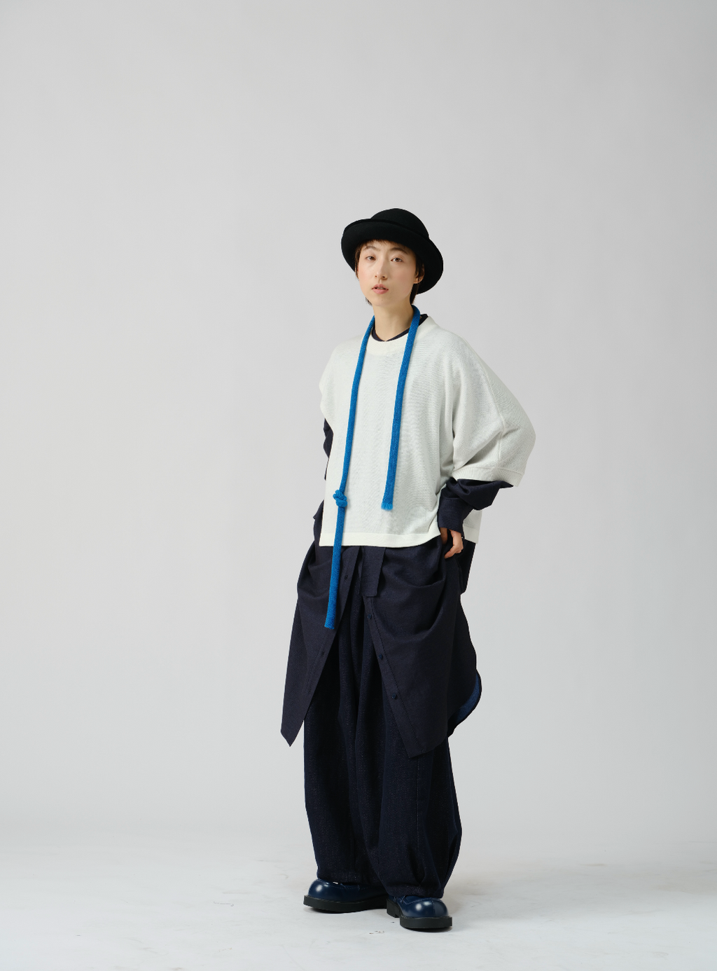 日系バルーンデニムパンツ