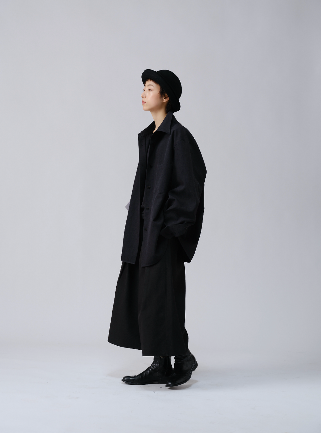 オーバーサイズ長袖シャツ