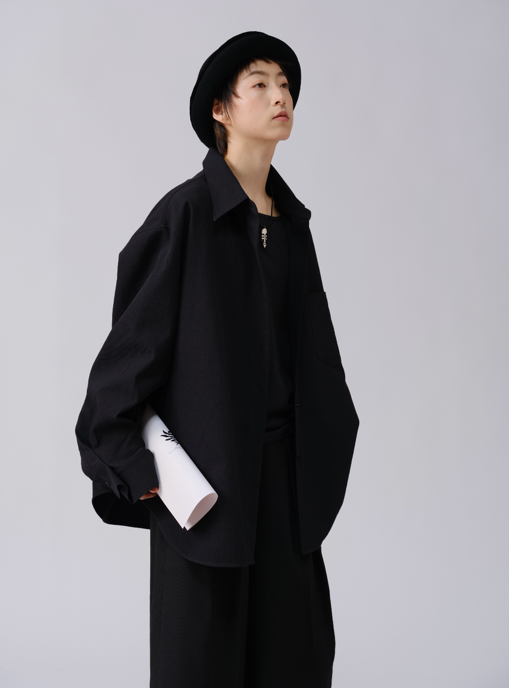 オーバーサイズ長袖シャツ