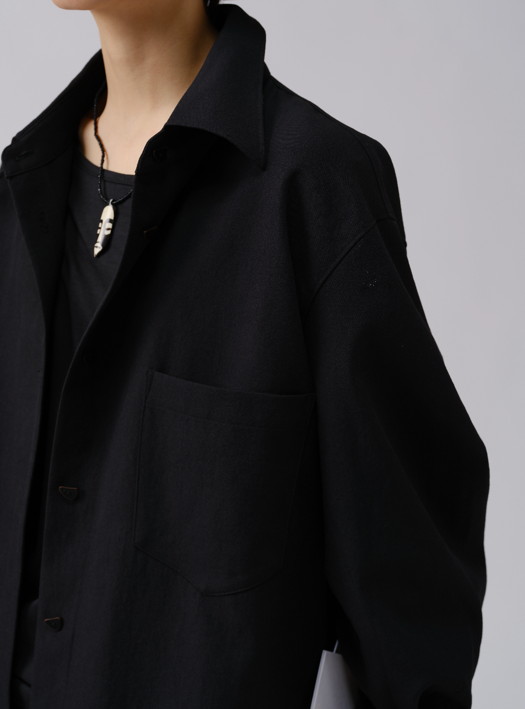 オーバーサイズ長袖シャツ