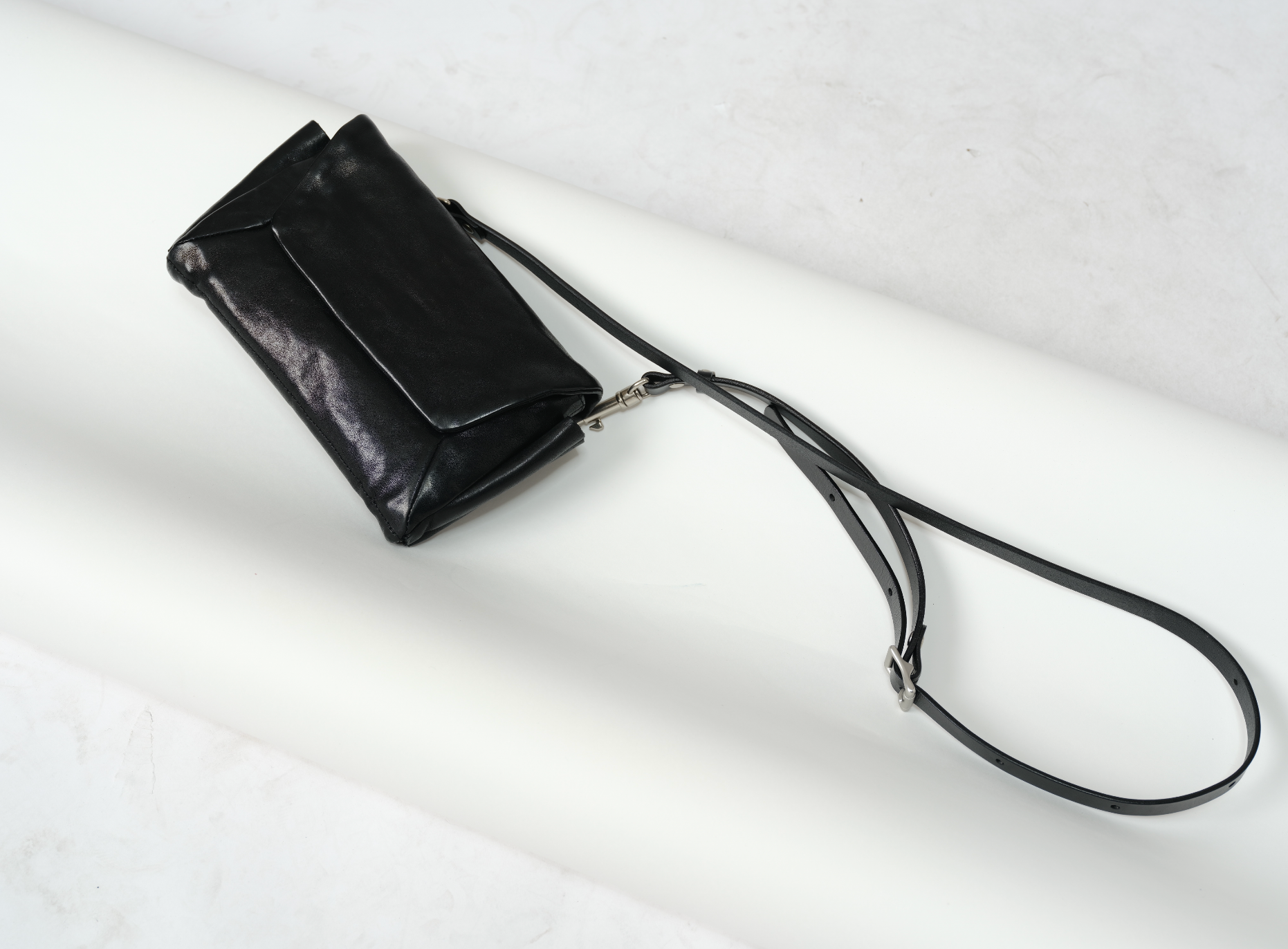 幾何フラップ・ミニショルダー