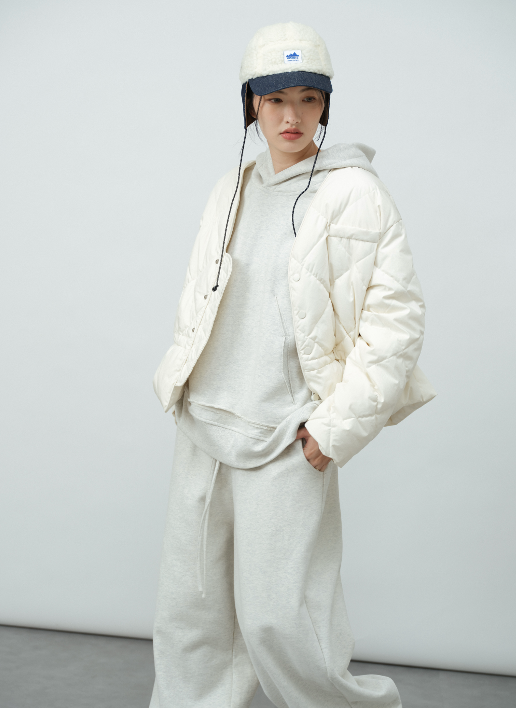 カットオフパーカ