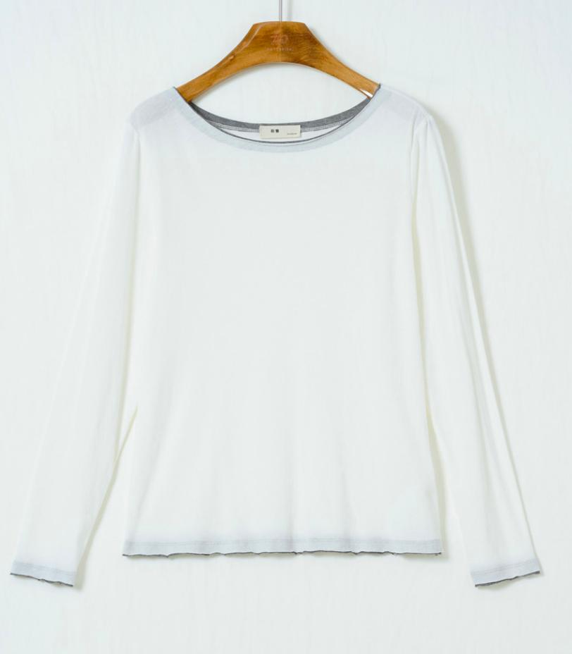 長袖Tシャツ
