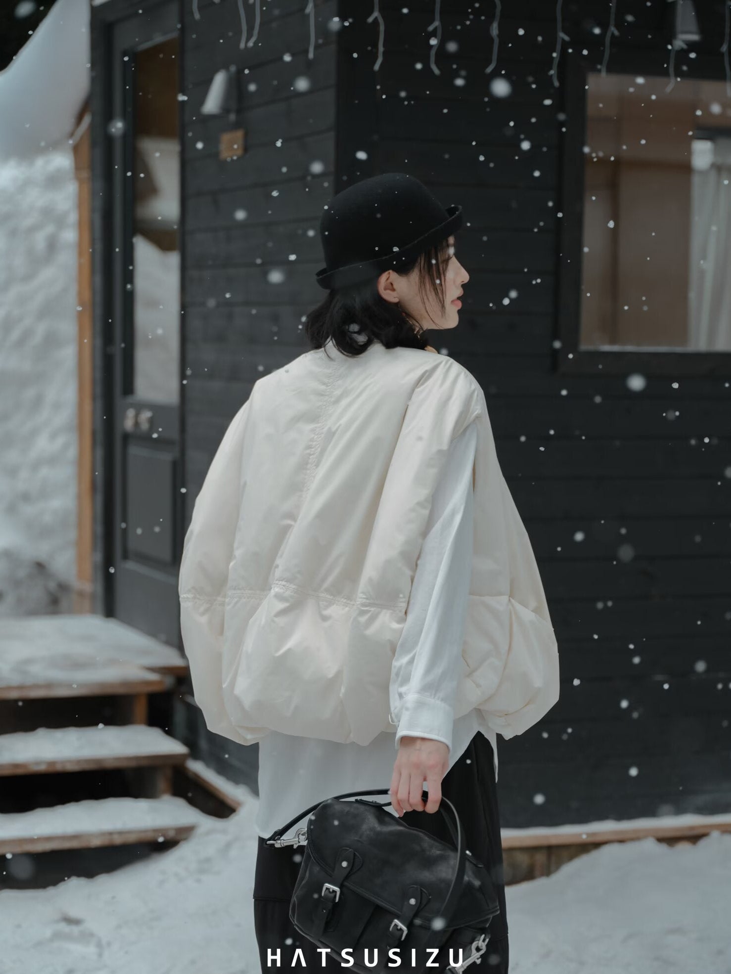 シュークリームダウンベスト