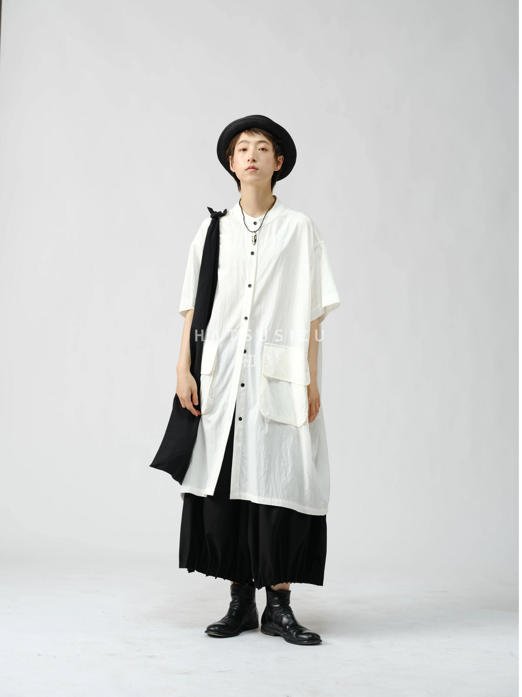 ミドル丈シャツ