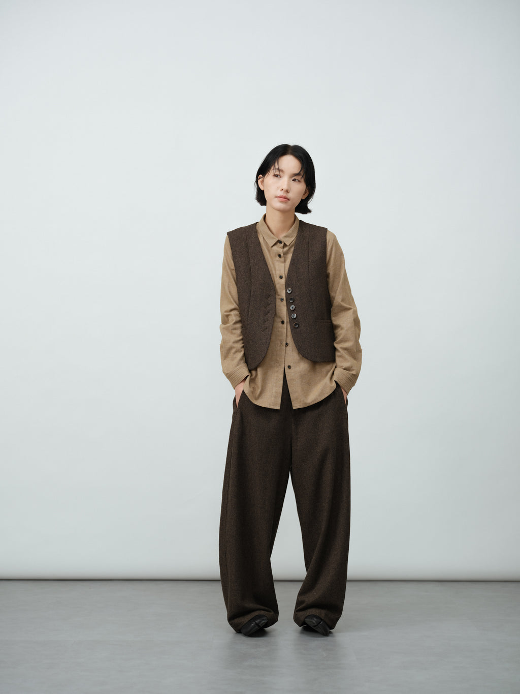 ヘリンボーンウールバナナパンツ