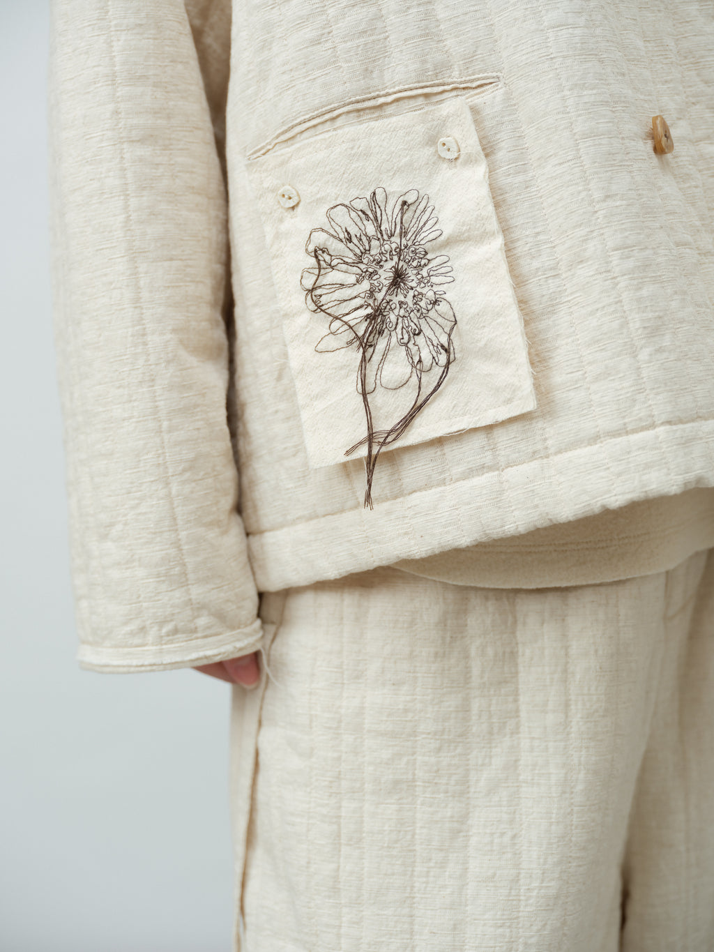 リネン中綿ジャケット（襟付）