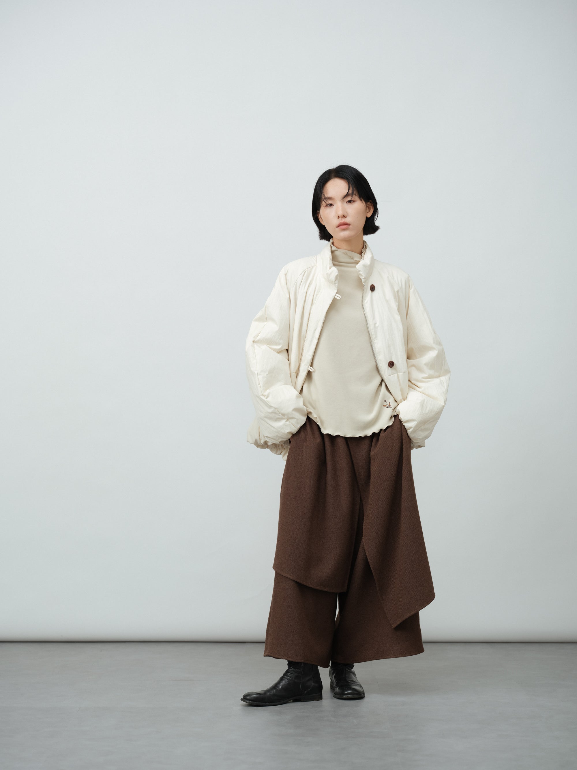 ハイネックトップス