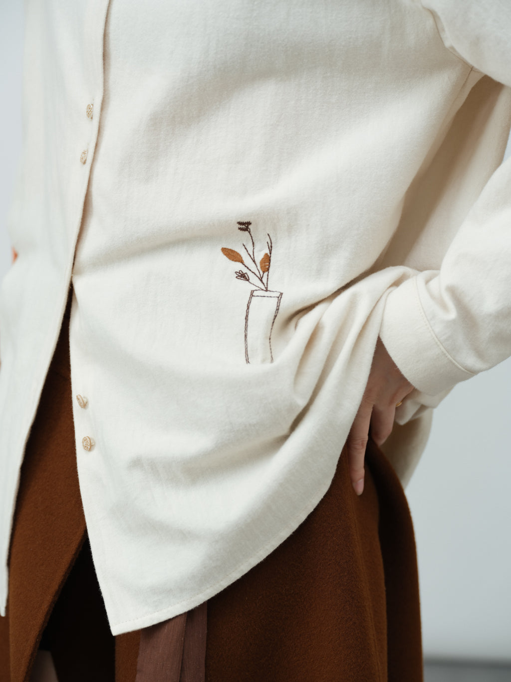 刺繍起毛シャツ