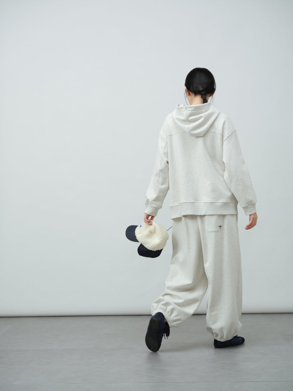 カットオフパーカ