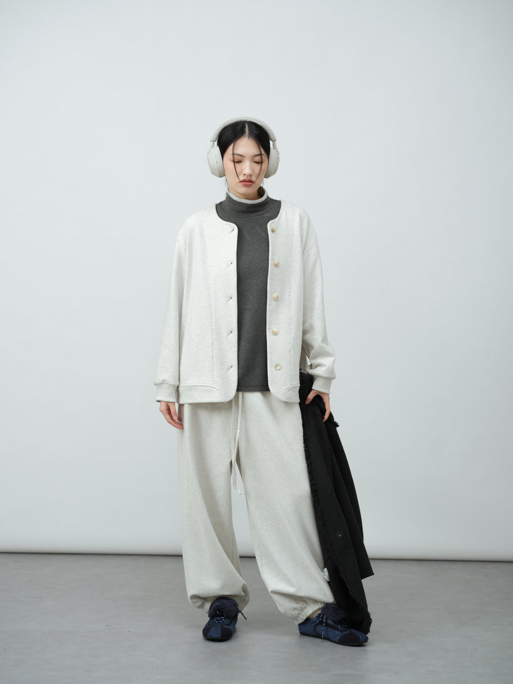 シルク混ハイネックTシャツ