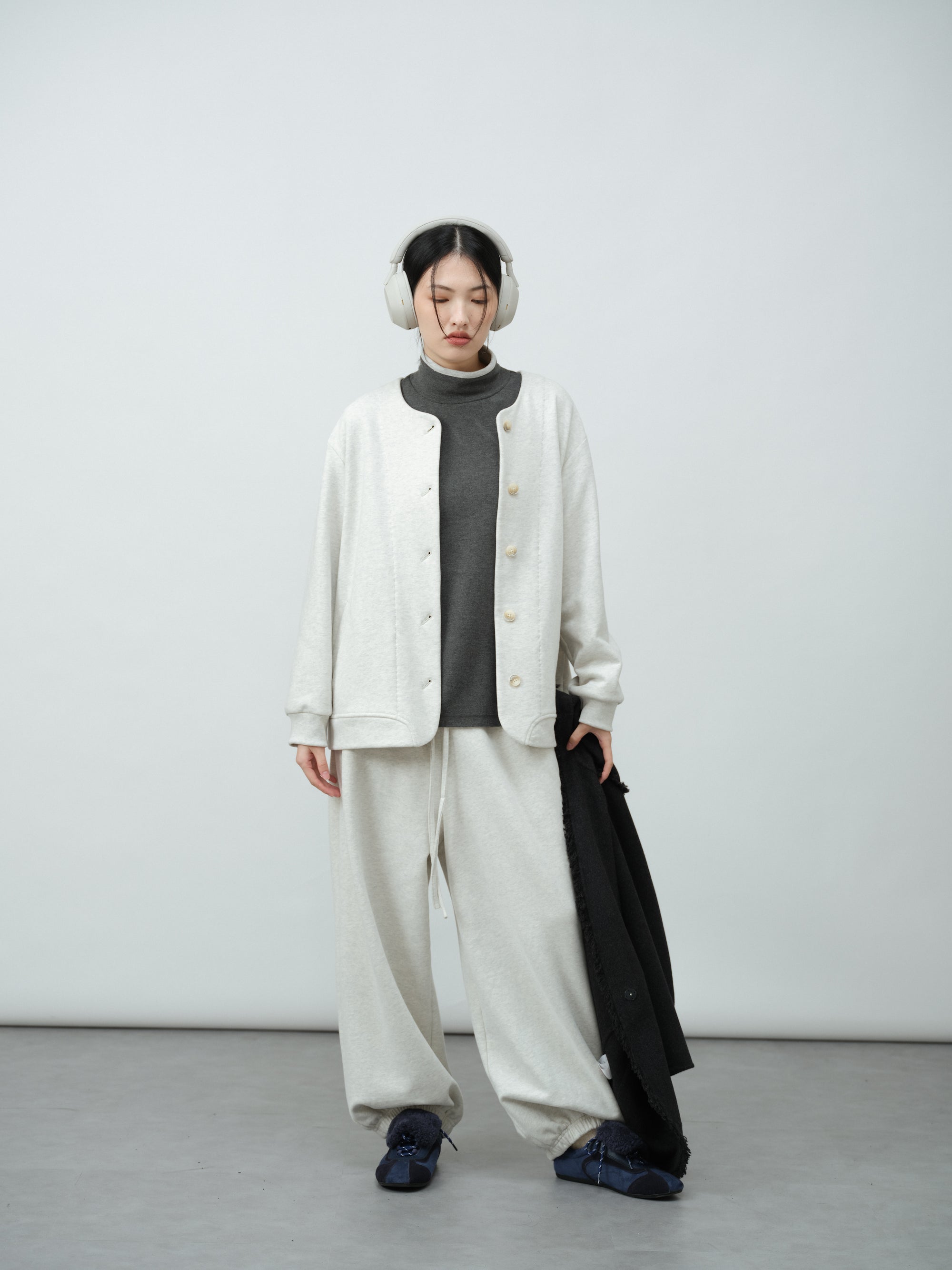 シルク混ハイネックTシャツ