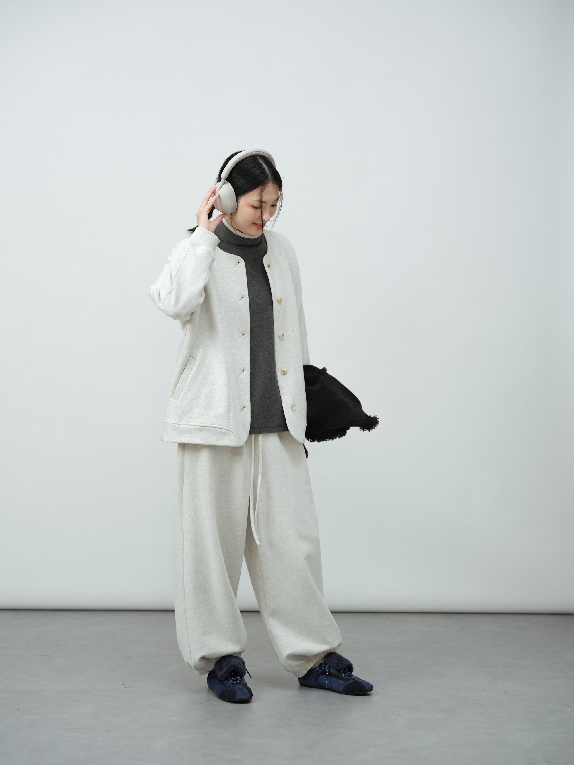 クルーネック立体スウェット