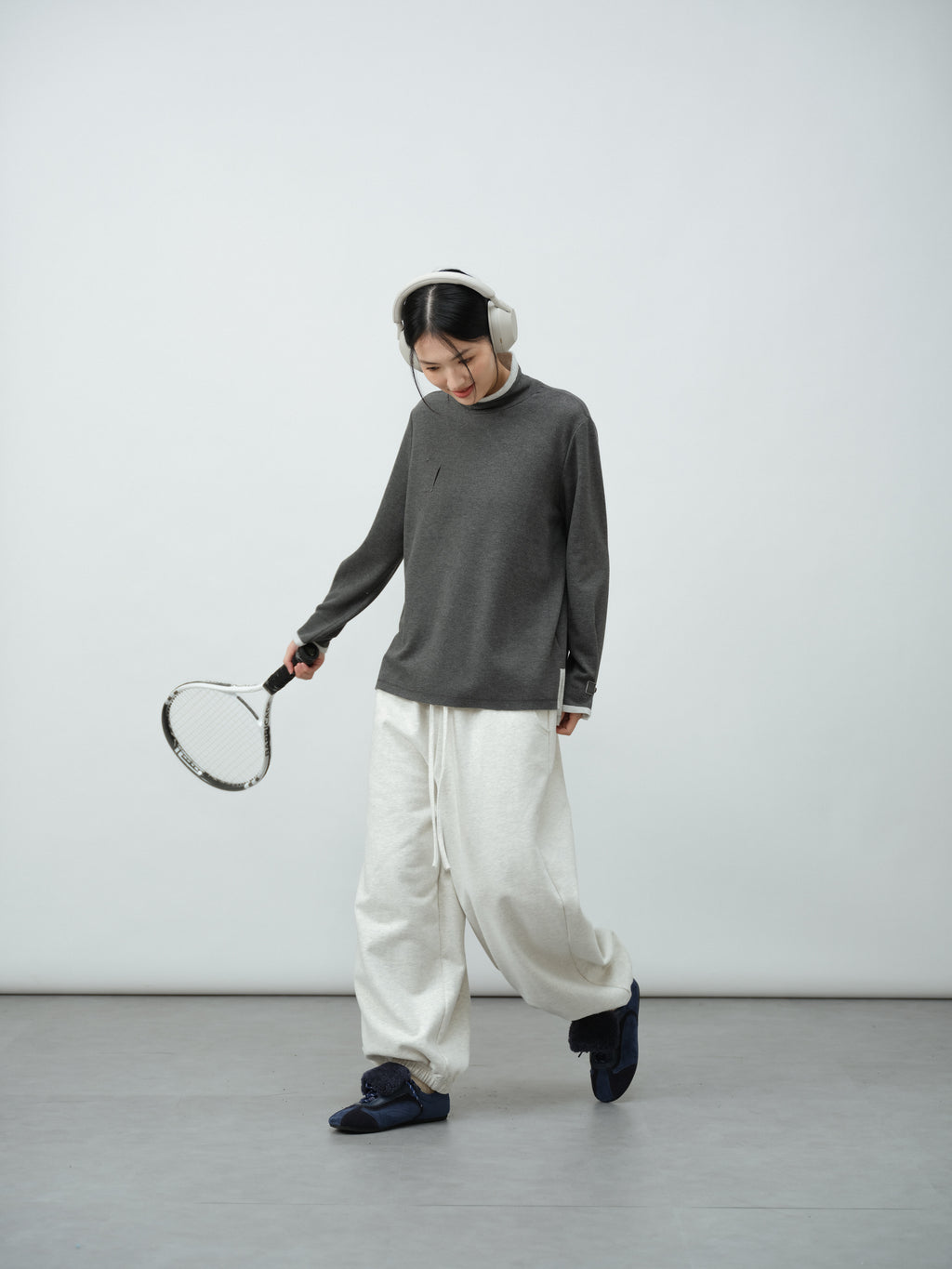 シルク混ハイネックTシャツ