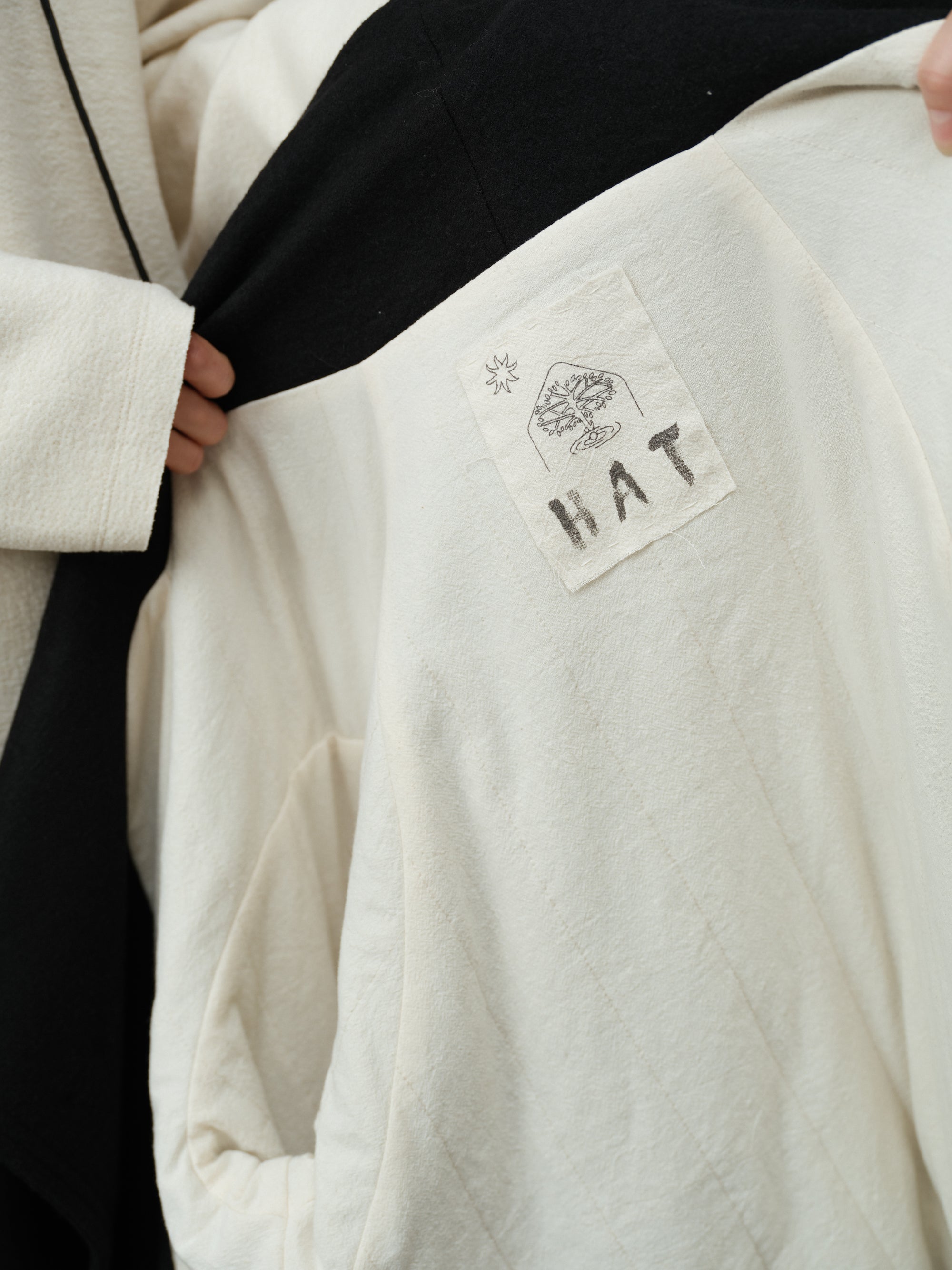 モード中綿ジャケット