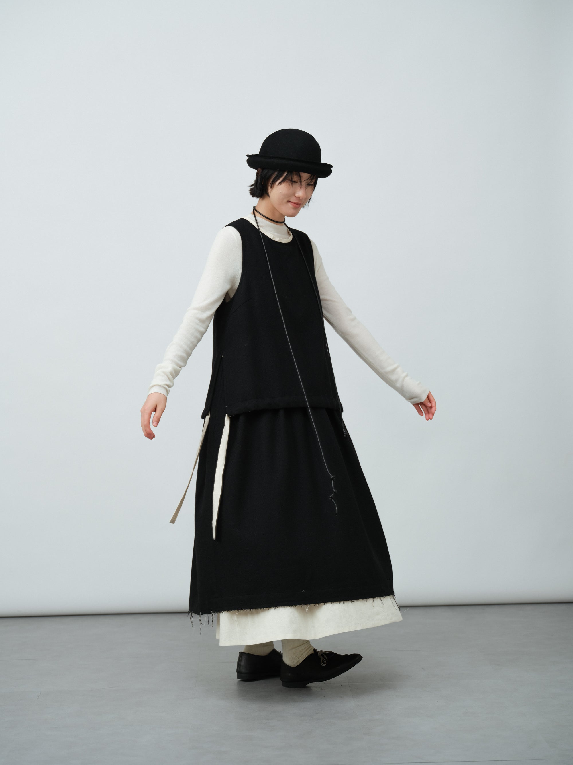 レイヤード風ベストワンピース